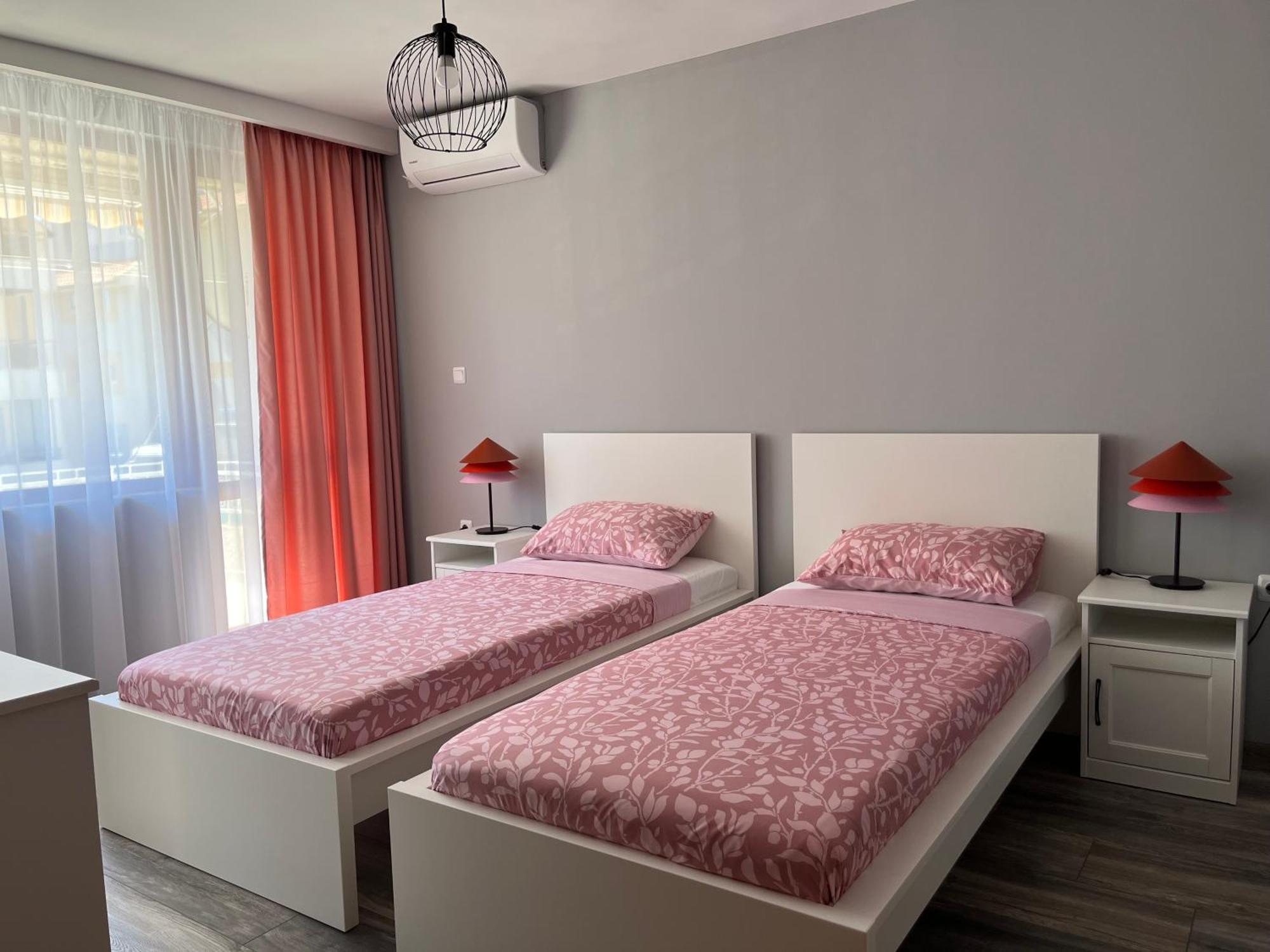 Одеса 37 Apartment Sozopol Bagian luar foto